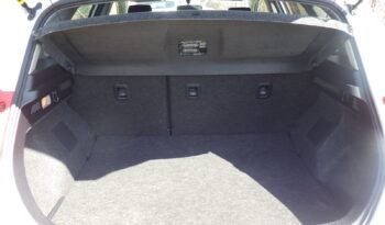 Toyota Auris full