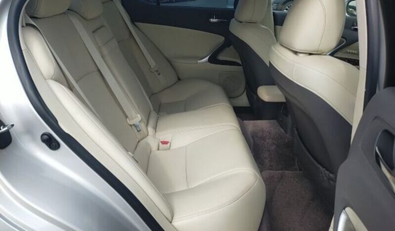 Lexus IS 250 full