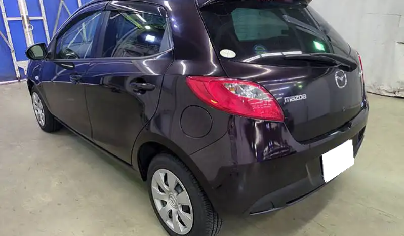 Mazda Demio full