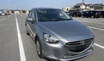 Mazda Demio full