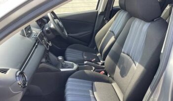 Mazda Demio full