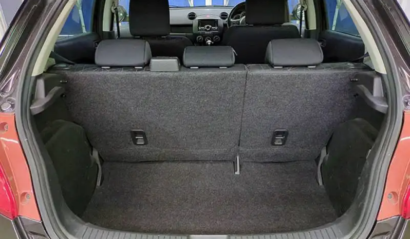 Mazda Demio full