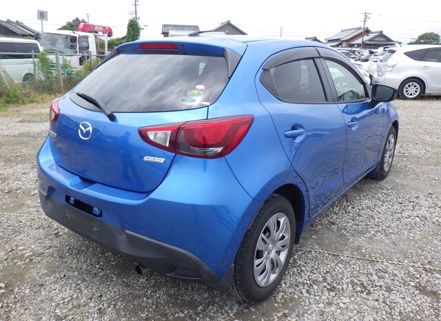 Mazda Demio full
