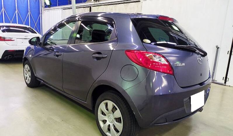 Mazda Demio full