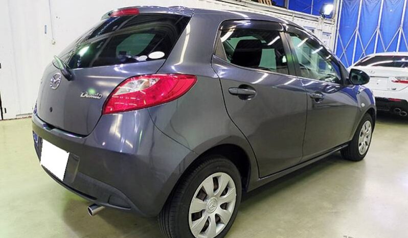 Mazda Demio full