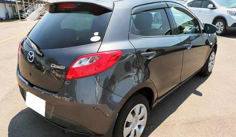 Mazda Demio full
