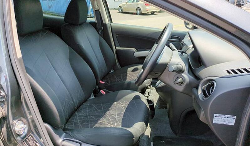 Mazda Demio full