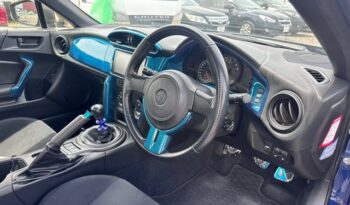 Toyota 86 STANDARD full