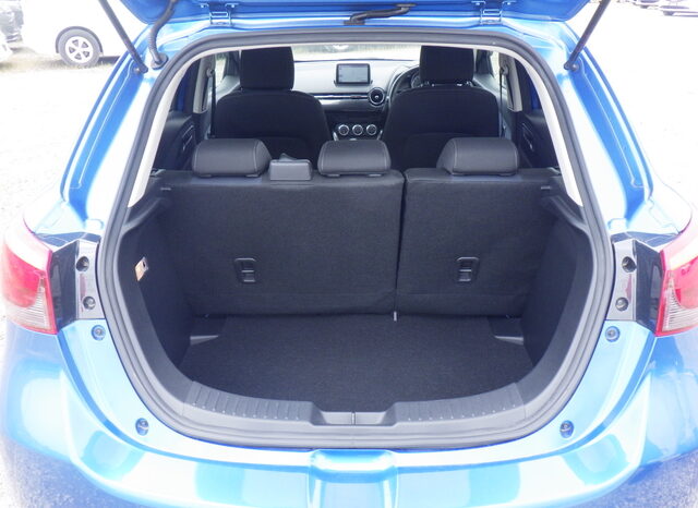 Mazda Demio full