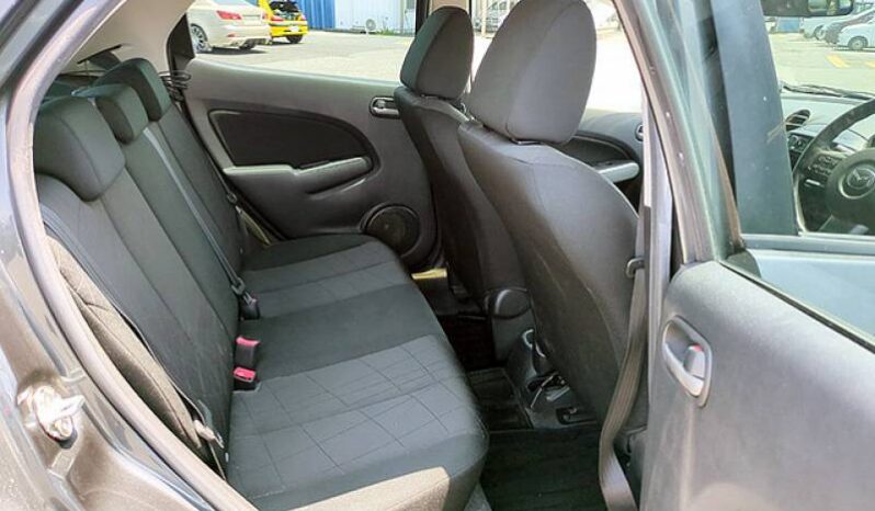 Mazda Demio full
