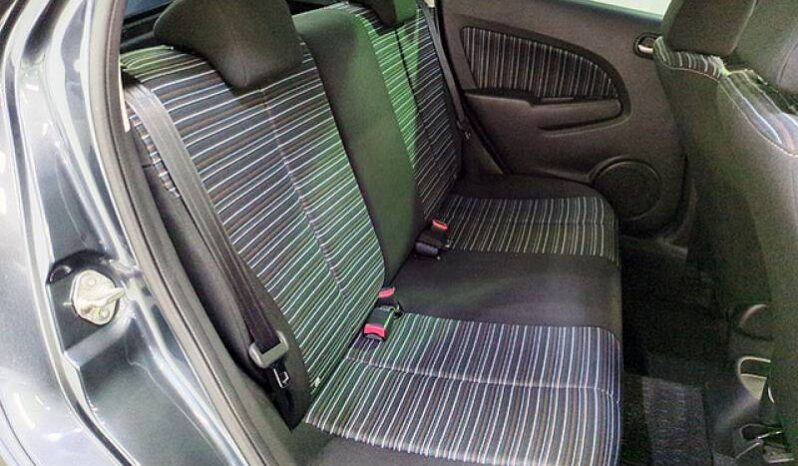 Mazda Demio full