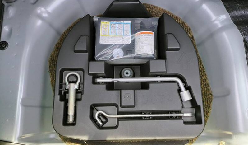 Mazda Demio full