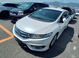 Honda Jade Hybrid