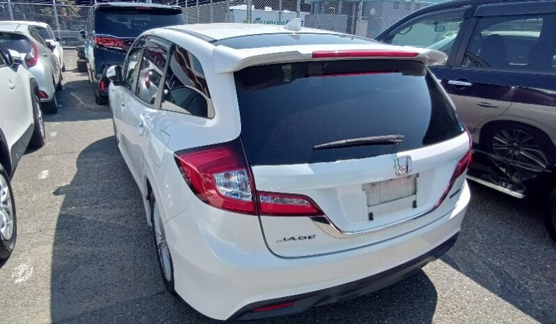 Honda Jade Hybrid full