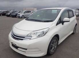 Nissan Note Rider