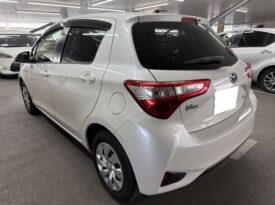 Toyota Vitz Hybrid