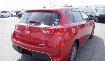 Toyota Auris full