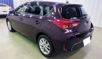 Toyota Auris full