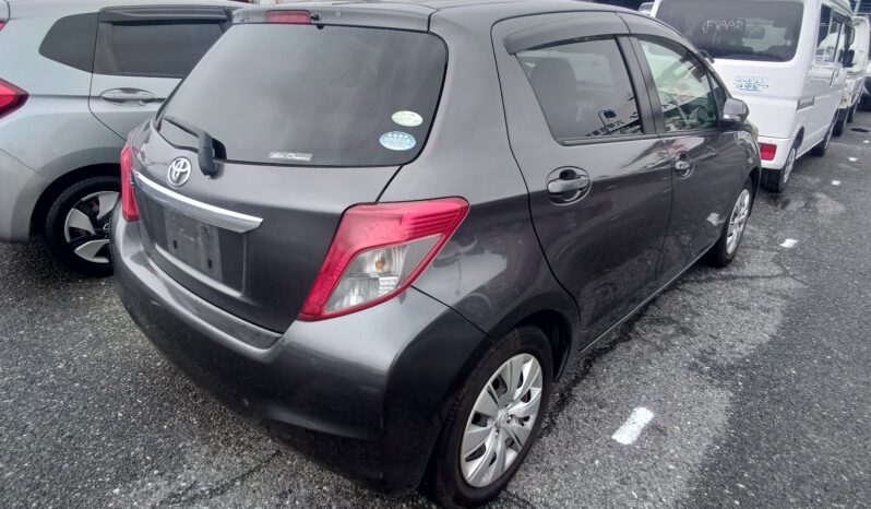 Toyota Vitz full