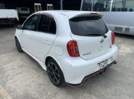 Nissan March Nismo
