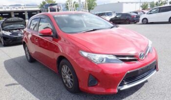 Toyota Auris full