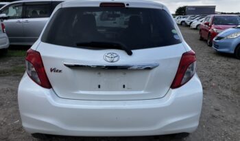 Toyota Vitz full