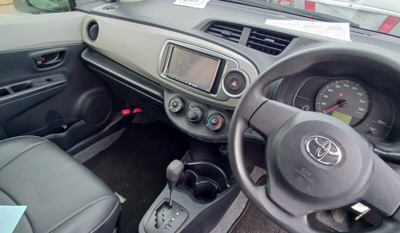 Toyota Vitz full