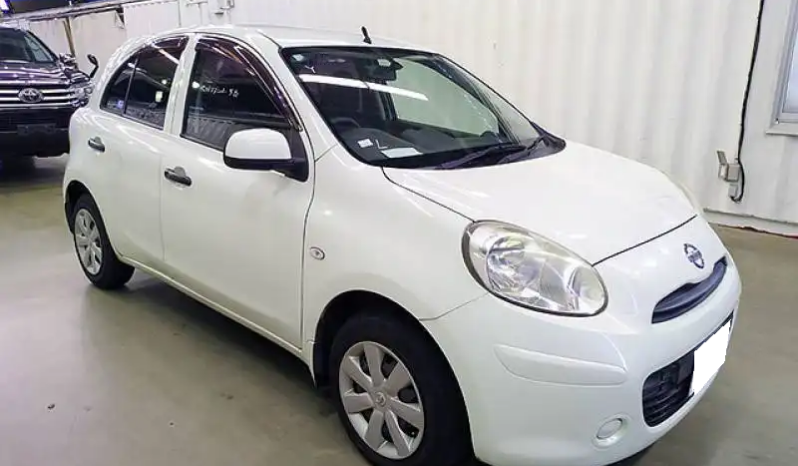Nissan March full