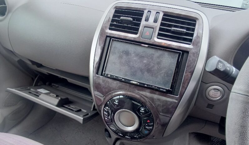 Nissan March Bolero full