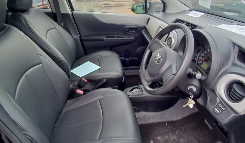 Toyota Vitz full