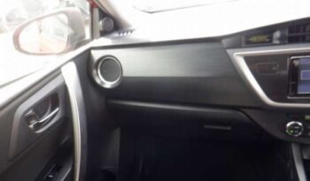 Toyota Auris full