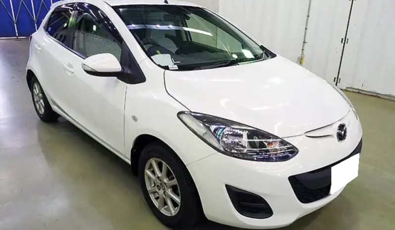 Mazda Demio full