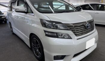 Toyota Vellfire full