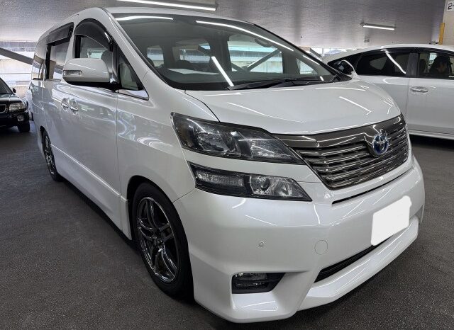 Toyota Vellfire full