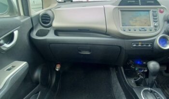 Honda Fit Hybrid full