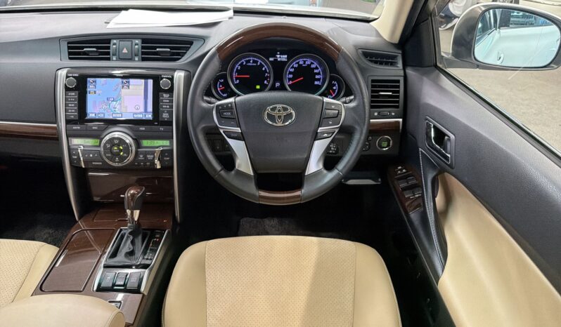 Toyota Mark X full