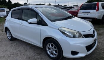 Toyota Vitz full