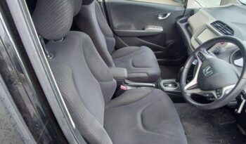 Honda Fit Hybrid full