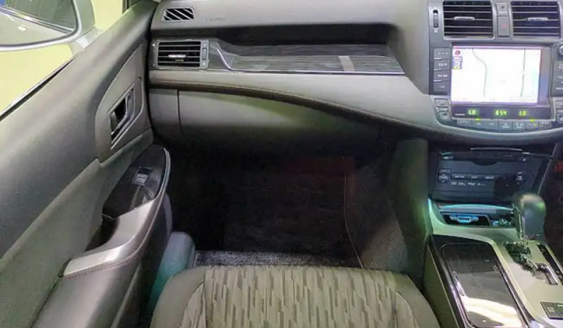 Toyota Crown full