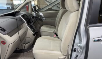 Toyota Noah full