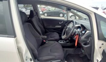 Honda Fit Hybrid full