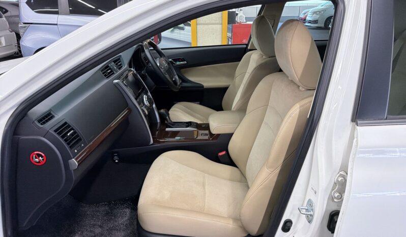 Toyota Mark X full