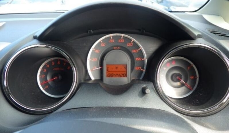 Honda Fit full