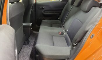 Toyota Aqua HYBRID full