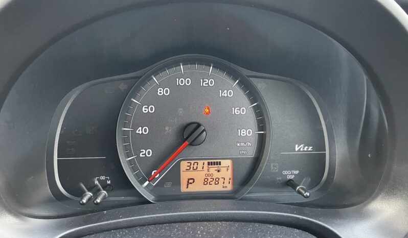 Toyota Vitz full