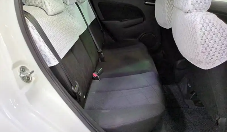 Mazda Demio full