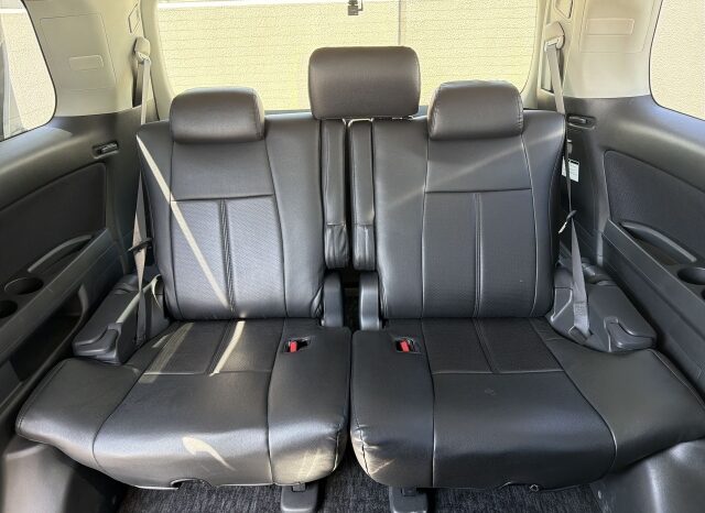 Toyota Vellfire full