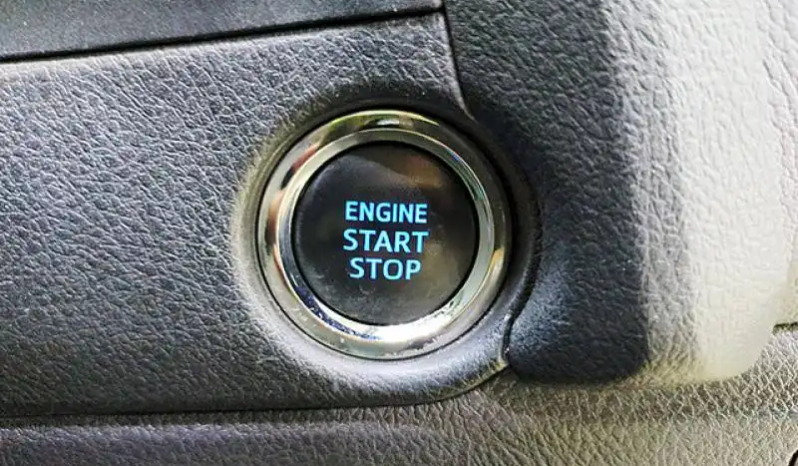 Toyota Auris full