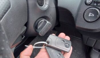 Honda Fit Hybrid full