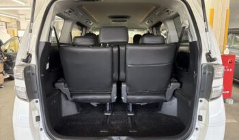 Toyota Vellfire full